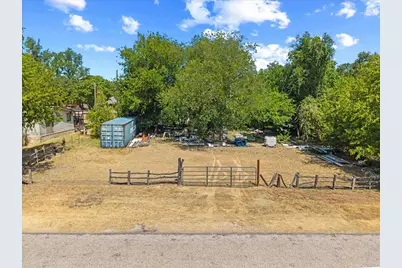 3010 Cedarhill Street, Granbury, TX 76048 - Photo 1
