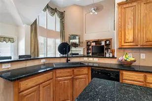 6810 Indian Meadow Ct, Sachse, TX 75048 - Photo 7