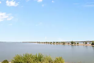 108 Harbor Dr, Runaway Bay, TX 76426 - Photo 21