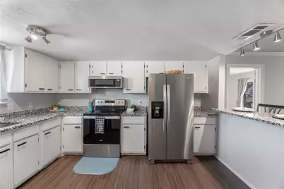 108 Harbor Drive #204, Runaway Bay, TX 76426 - Photo 1
