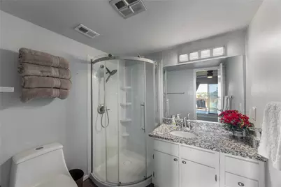 108 Harbor Drive #204, Runaway Bay, TX 76426 - Photo 11