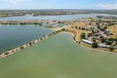 108 Harbor Drive #204, Runaway Bay, TX 76426 - Photo 23