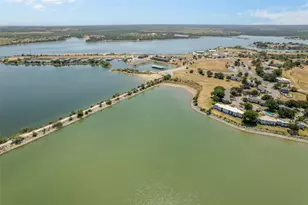 108 Harbor Dr, Runaway Bay, TX 76426 - Photo 23