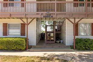 108 Harbor Dr, Runaway Bay, TX 76426 - Photo 3