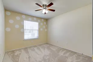 1900 Creek Crossing Dr, Fort Worth, TX 76247 - Photo 17