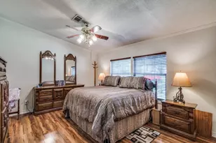 233 Esquire Estates Rd, Mabank, TX 75156 - Photo 13
