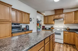233 Esquire Estates Rd, Mabank, TX 75156 - Photo 9
