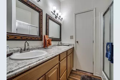 233 Esquire Estates Road, Mabank, TX 75156 - Photo 15