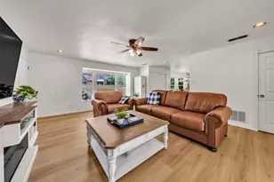 4808 Misty Meadow Dr, Willow Park, TX 76087 - Photo 9