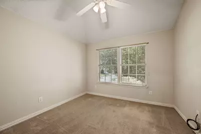 6605 Fox Glen Drive, Arlington, TX 76001 - Photo 35