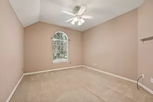 6605 Fox Glen Dr, Arlington, TX 76001 - Photo 33