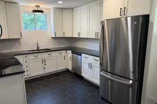 3504 W Gambrell St, Fort Worth, TX 76133 - Photo 9
