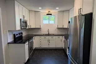 3504 W Gambrell St, Fort Worth, TX 76133 - Photo 5