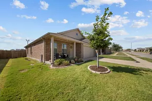 1048 Crestview Dr, Hutchins, TX 75141 - Photo 19