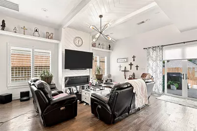 2080 Holt Way, Grapevine, TX 76051 - Photo 11