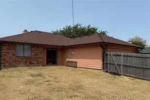 853 W Wintergreen Rd, Lancaster, TX 75134 - Photo 19