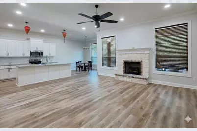 11034 Oak Springs Cove, Tyler, TX 75703 - Photo 5