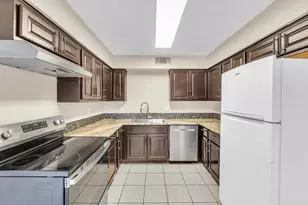 3024 Tudor Ln, Irving, TX 75060 - Photo 3