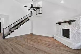 13425 Chittamwood Ln, Frisco, TX 75035 - Photo 5