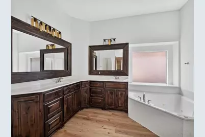 13425 Chittamwood Lane, Frisco, TX 75035 - Photo 11