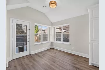 13425 Chittamwood Lane, Frisco, TX 75035 - Photo 9