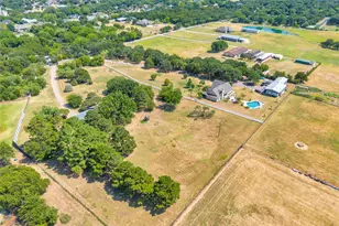 3007 County Rd 805B, Cleburne, TX 76031 - Photo 37
