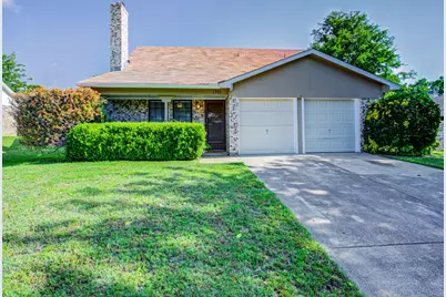 1701 Edge Hill Road, Benbrook, TX 76126 - Photo 1