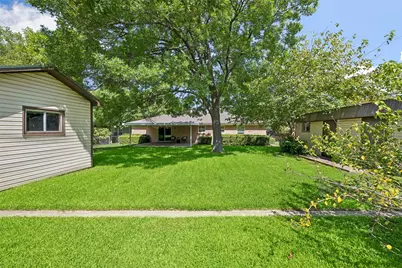 2546 Telegraph Avenue, Dallas, TX 75228 - Photo 27