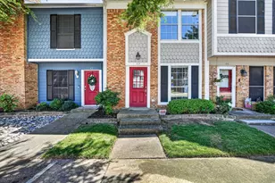 43 Abbey Rd, Euless, TX 76039 - Photo 1