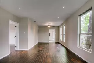 818 E Woodin Blvd, Dallas, TX 75216 - Photo 13