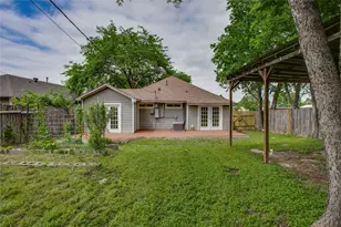 818 E Woodin Blvd, Dallas, TX 75216 - Photo 29