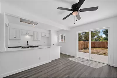 620 Royal Crest Drive, Richardson, TX 75081 - Photo 5