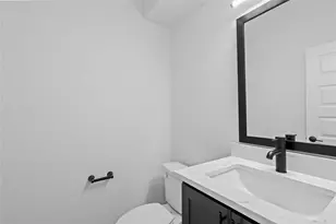 2210 Bethurum, Dallas, TX 75215 - Photo 23