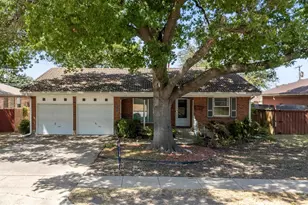 1013 Bandera Ln, Garland, TX 75040 - Photo 27