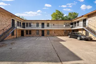 1108 N Elm St, Denton, TX 76201 - Photo 1