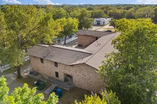 1108 N Elm St, Denton, TX 76201 - Photo 23