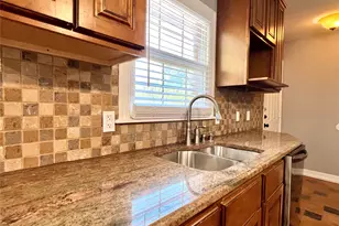 6017 La Vista Dr, Dallas, TX 75214 - Photo 11