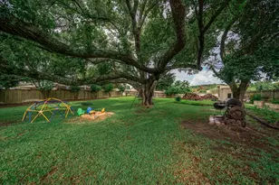1413 S Main Street S, Lindale, TX 75771 - Photo 31