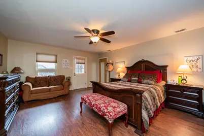 1413 S Main Street S, Lindale, TX 75771 - Photo 19