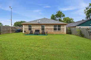 2900 Fitzhugh Ave, Fort Worth, TX 76105 - Photo 25