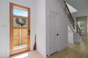 1908 Duluth St, Dallas, TX 75212 - Photo 3