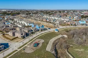 1132 Moonstone St, Carrollton, TX 75007 - Photo 29