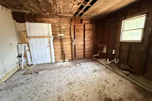 304 E 1st Ave, Corsicana, TX 75110 - Photo 7