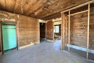 304 E 1st Ave, Corsicana, TX 75110 - Photo 5