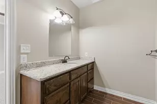 1524 S Montgomery St, Sherman, TX 75090 - Photo 23