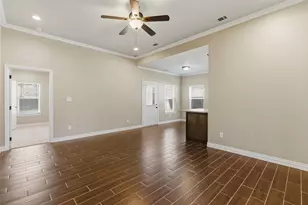 1524 S Montgomery St, Sherman, TX 75090 - Photo 7