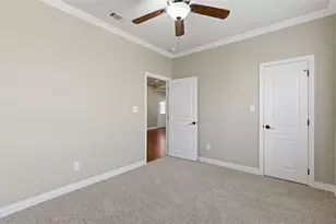 1524 S Montgomery St, Sherman, TX 75090 - Photo 19