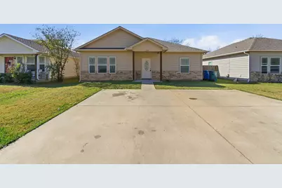 1524 S Montgomery Street, Sherman, TX 75090 - Photo 1