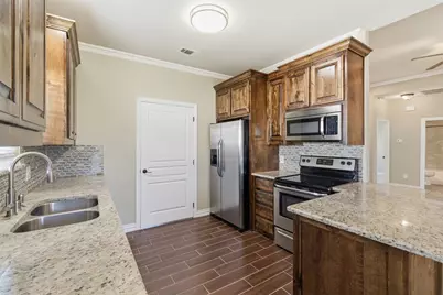 1524 S Montgomery Street, Sherman, TX 75090 - Photo 3