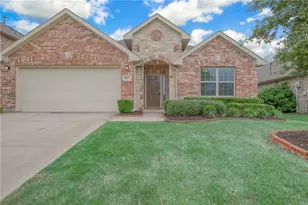817 Silver Moon Dr, Little Elm, TX 75068 - Photo 1